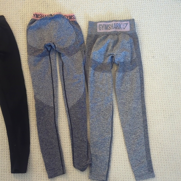 Gymshark women's leggings bundle size small - Picture 2 of 3